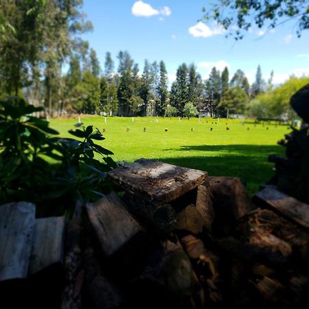 Hacienda La Carriona Hotel Sangolqui Bagian luar foto