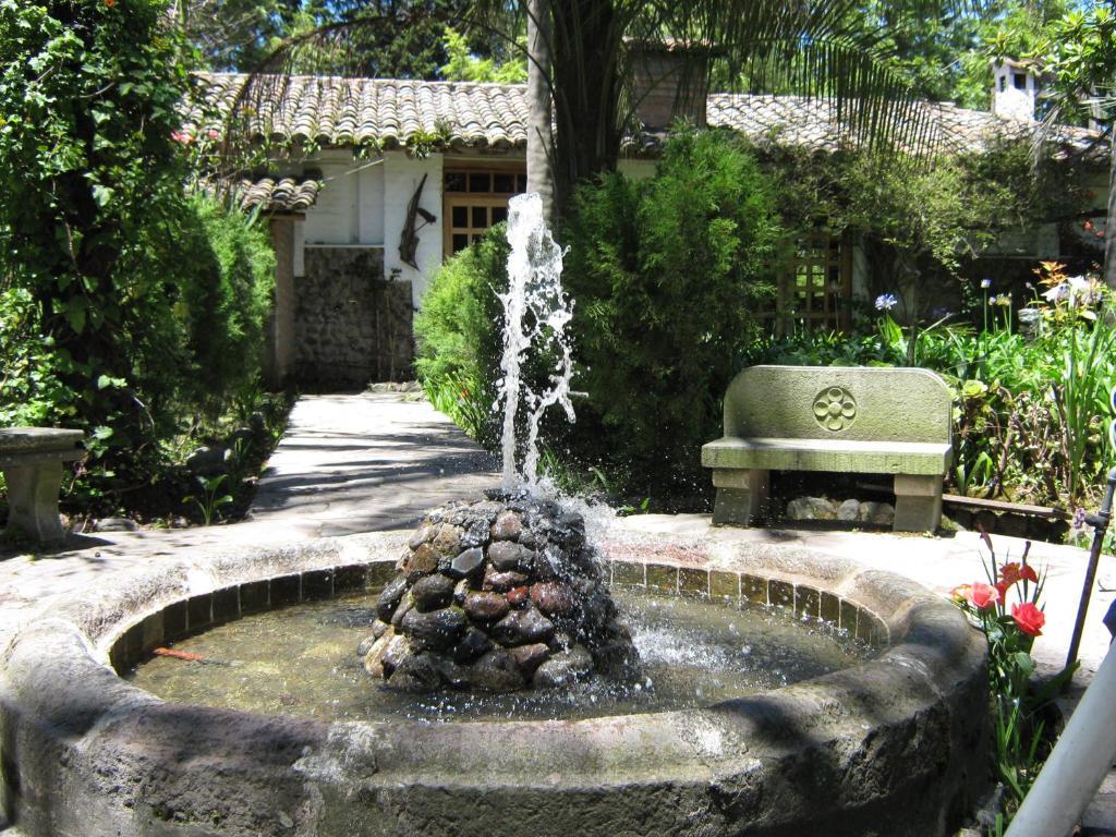 Hacienda La Carriona Hotel Sangolqui Bagian luar foto