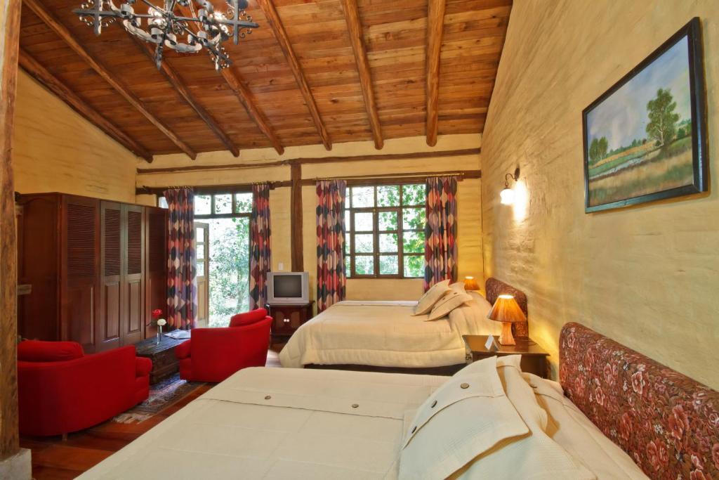 Hacienda La Carriona Hotel Sangolqui Ruang foto