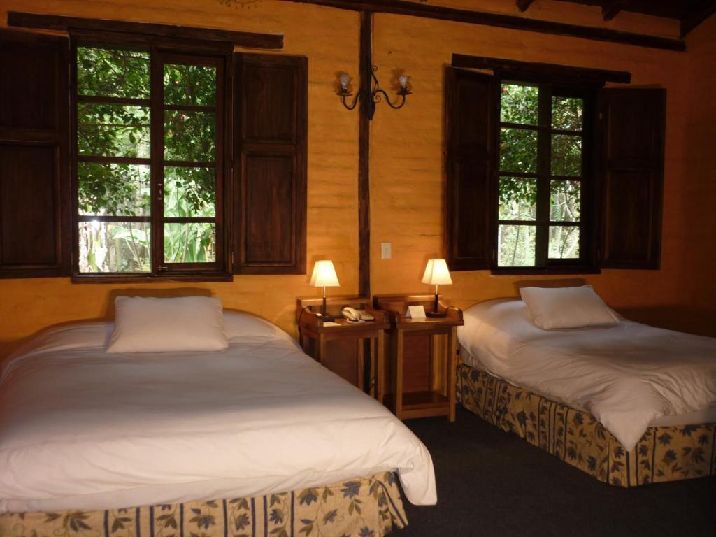 Hacienda La Carriona Hotel Sangolqui Bagian luar foto