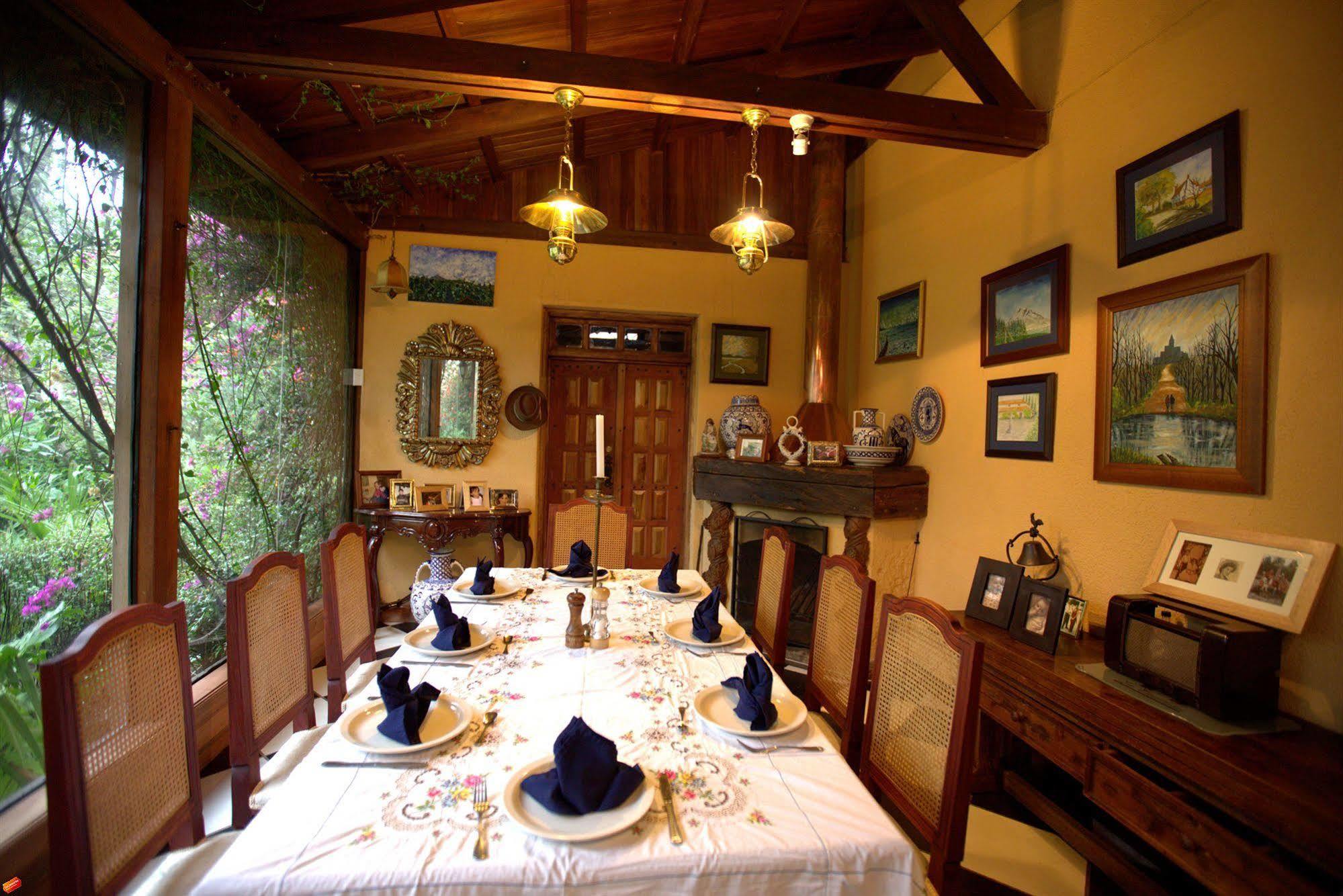 Hacienda La Carriona Hotel Sangolqui Bagian luar foto