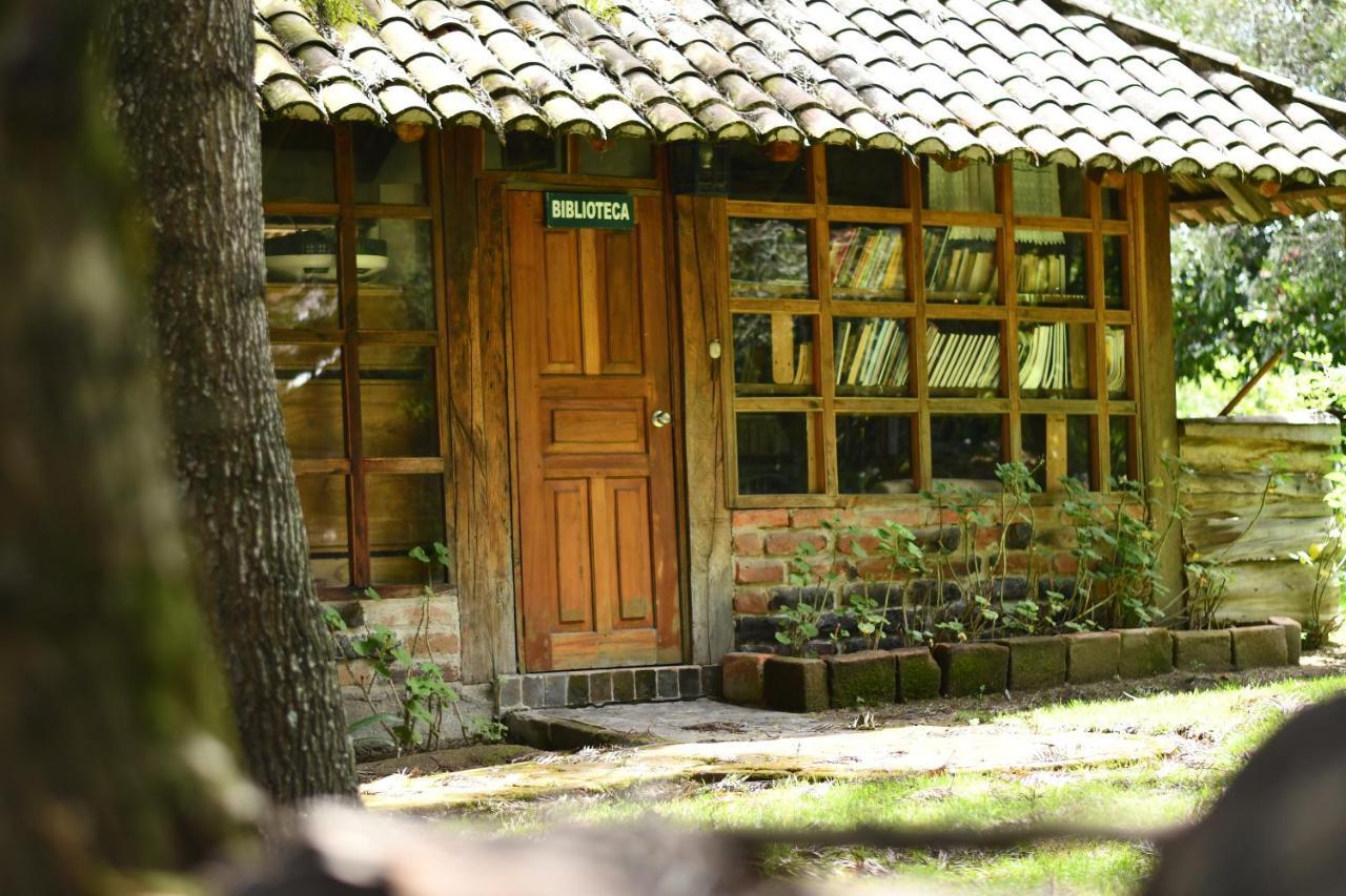 Hacienda La Carriona Hotel Sangolqui Bagian luar foto